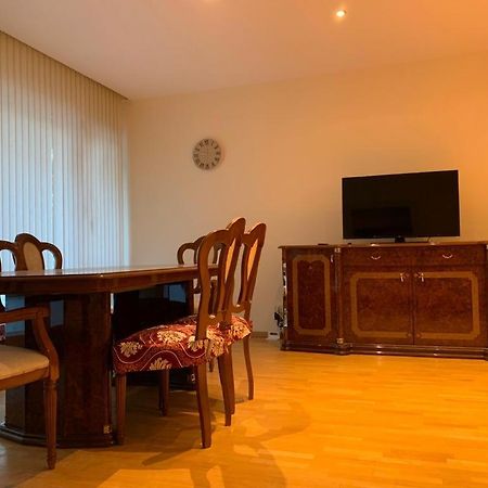 Lovely Two Bedroom Apartment With Free Parking Antwerp Exterior photo