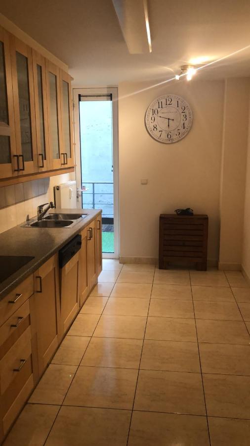 Lovely Two Bedroom Apartment With Free Parking Antwerp Exterior photo